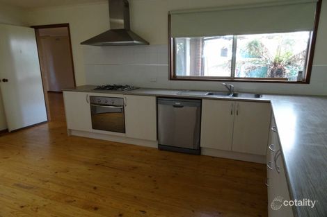 Property photo of 12 Nandina Court Strathdale VIC 3550