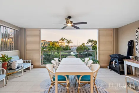 Property photo of 1707/1 Rialto Quay Drive Hope Island QLD 4212