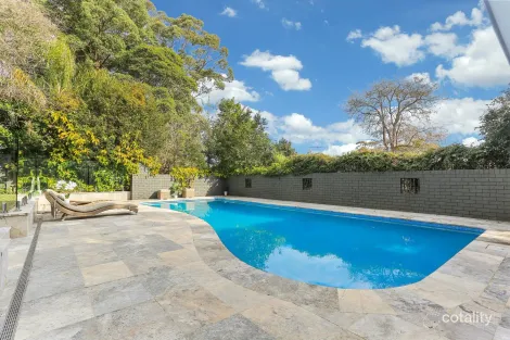 Property photo of 12 Benaroon Avenue St Ives NSW 2075