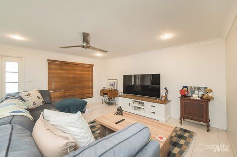 Property photo of 9 Jacaranda Place Norman Gardens QLD 4701