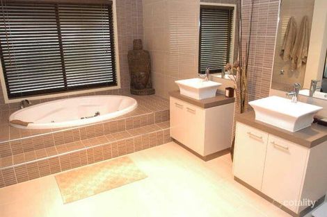 Property photo of 29 Kuranda Street Balmoral QLD 4171