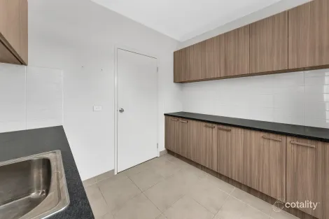 Property photo of 48 Primrose Crescent Mickleham VIC 3064