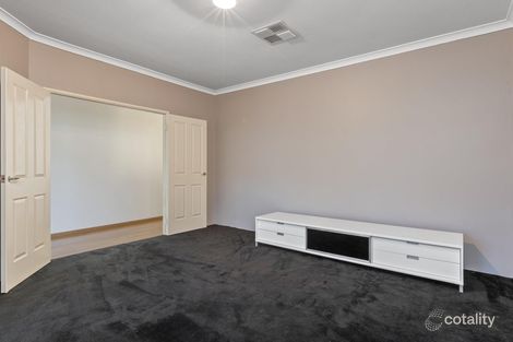 Property photo of 29 Columbus Loop Success WA 6164