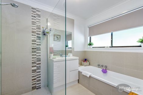 Property photo of 24/13-25 Cannington Place Helensvale QLD 4212