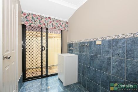 98 Leslie St, Dudley Park, WA 6210