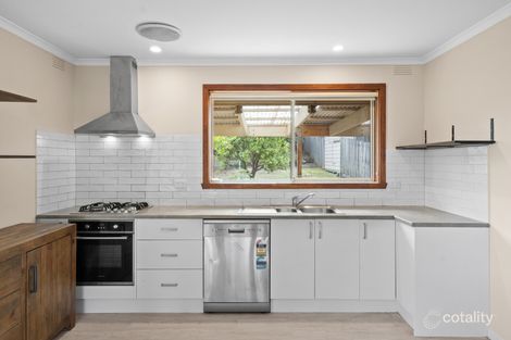 Property photo of 11 McDermott Avenue Mooroolbark VIC 3138
