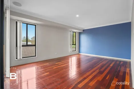 Property photo of 8 Vienne Court Springfield QLD 4300