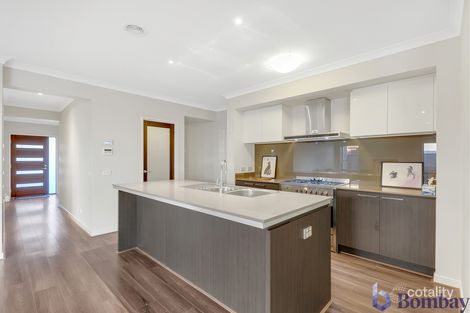 Property photo of 27 Bluebell Drive Craigieburn VIC 3064