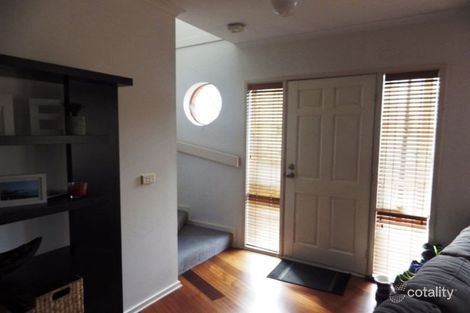 Property photo of 83 Stockmans Way Kensington VIC 3031