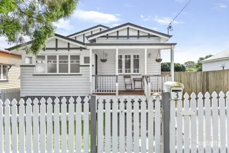 3 Kennedy St, North Toowoomba, QLD 4350