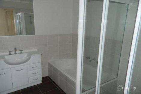 Property photo of 326 Anthony Rolfe Avenue Gungahlin ACT 2912