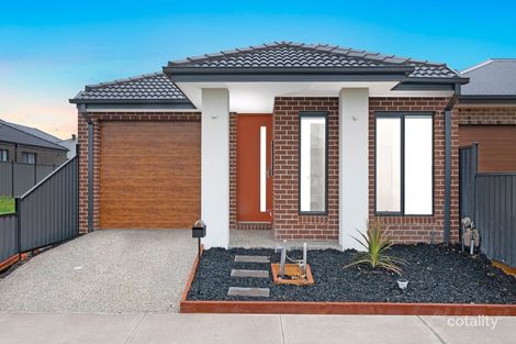 Property photo of 63 Cinnamara Circuit Tarneit VIC 3029