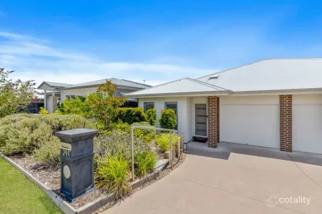 29a Como Ave, Burrill Lake, NSW 2539