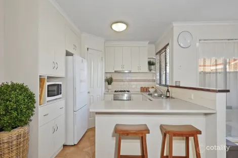 Property photo of 50 Pell Crescent Mooroopna VIC 3629