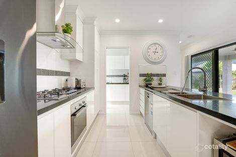 Property photo of 11 Girringun Parade Mount Peter QLD 4869