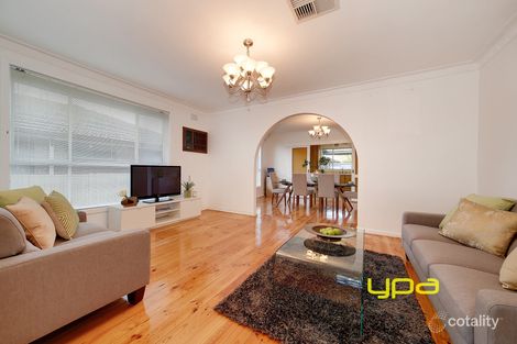 Property photo of 12 Brunton Crescent Tullamarine VIC 3043