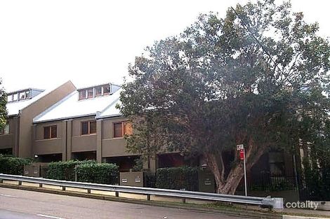 Property photo of 9 Sutherland Lane Cremorne NSW 2090