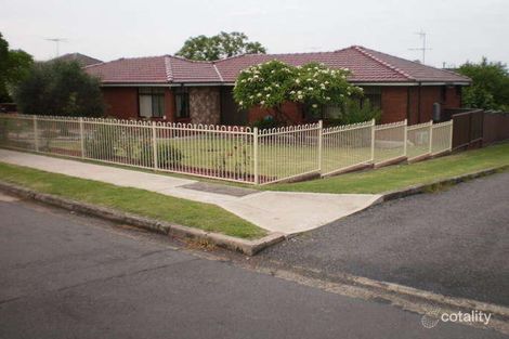 61 Linda St, Fairfield Heights, NSW 2165