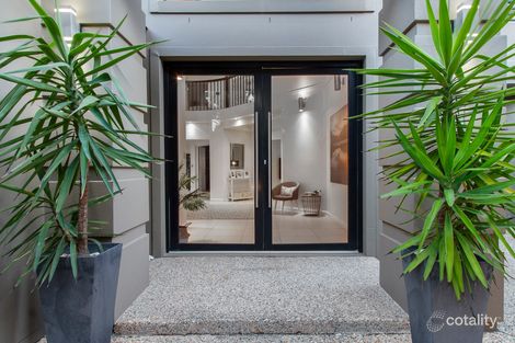 Property photo of 1624 Rosebank Way West Hope Island QLD 4212