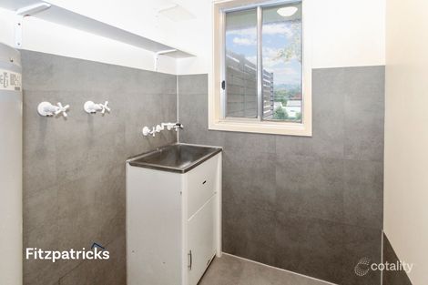 Property photo of 94 Simkin Crescent Kooringal NSW 2650