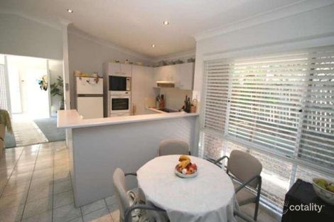 Property photo of 30 Prenzlau Crest Windaroo QLD 4207