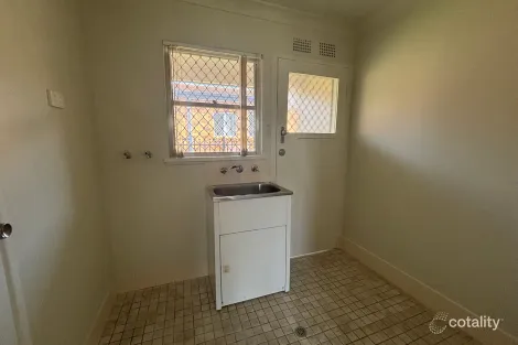 Property photo of 8/6 Bent Street West Tamworth NSW 2340