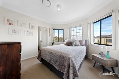 Property photo of 8A Saxon Place Cecil Hills NSW 2171
