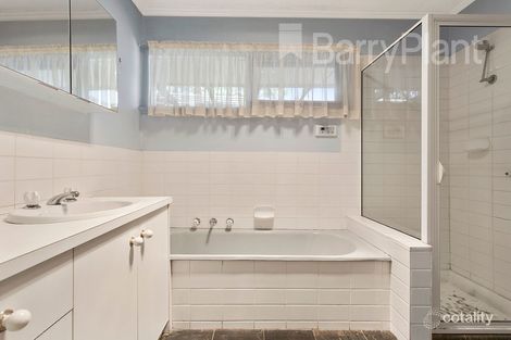 Property photo of 870 High Street Road Glen Waverley VIC 3150