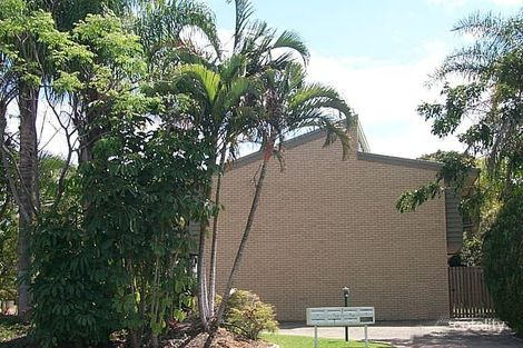 32 Cypress St, Torquay, QLD 4655