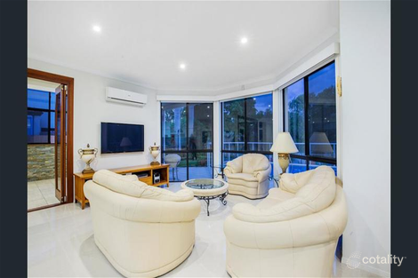 Property photo of 23 Tranquility Circuit Helensvale QLD 4212