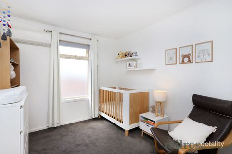 Property photo of 2/102 Cross Street West Footscray VIC 3012