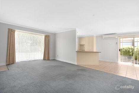 Property photo of 14 Mason Way Berwick VIC 3806
