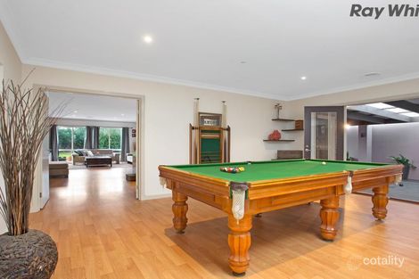 Property photo of 8 Marrowie Place Taylors Hill VIC 3037