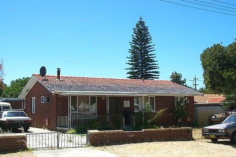 4b Derrington Cres, Balga, WA 6061