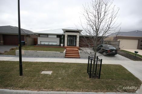 Property photo of 10 Koolamara Boulevard Ferntree Gully VIC 3156