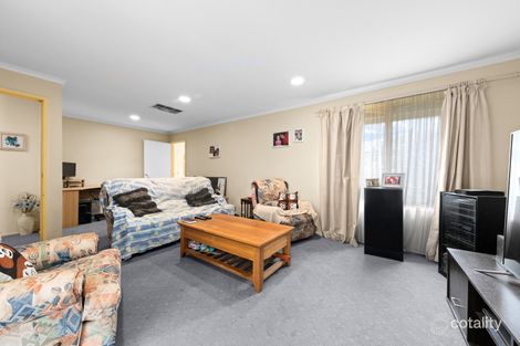 Property photo of 8 Richmond Avenue Carrum Downs VIC 3201