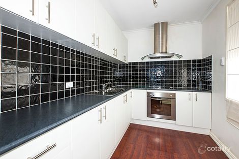 Property photo of 15/3 Royal Avenue Essendon North VIC 3041