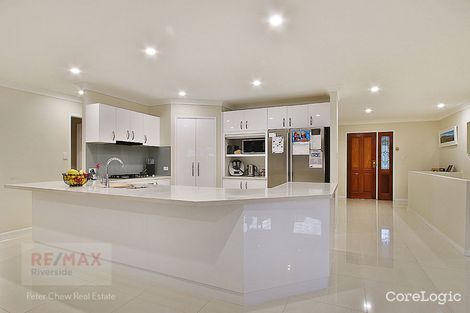 Property photo of 106 Glen Ross Road Sinnamon Park QLD 4073