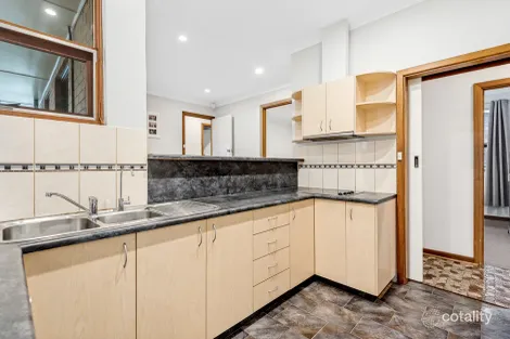 Property photo of 42 Burns Court Morphett Vale SA 5162
