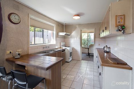 Property photo of 9 Cyprus Street Eumemmerring VIC 3177