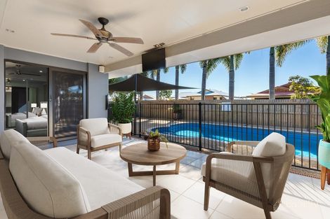 73 Royal Sands Bvd, Bucasia, QLD 4750