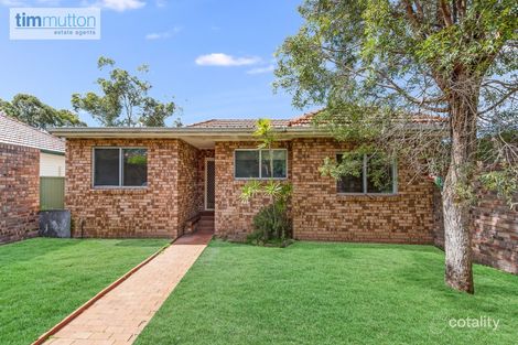 Property photo of 2 Hall Crescent Padstow NSW 2211