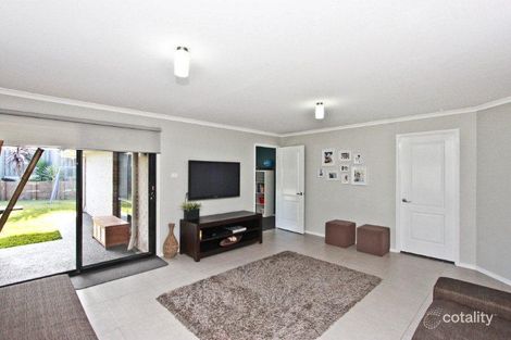 Property photo of 4 Billabong Drive Cameron Park NSW 2285