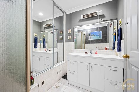Property photo of 1/8 Humphries Road Wakeley NSW 2176
