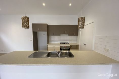 Property photo of 1/86 Anakie Road Bell Park VIC 3215