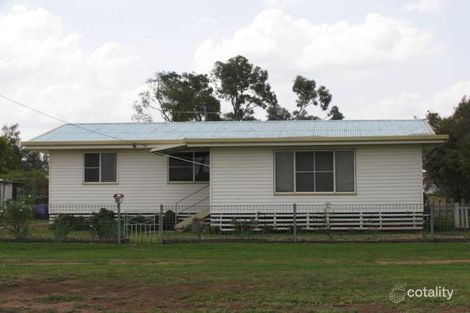 32 Federal St, Oakey, QLD 4401