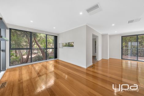 Property photo of 18 Timboon Crescent Broadmeadows VIC 3047