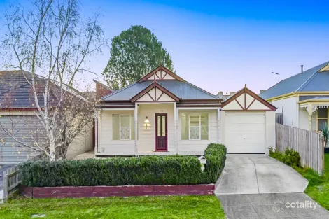 8 Cilento Cres, Lynbrook, VIC 3975