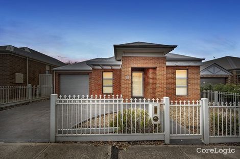 Property photo of 13 Hawksbury Green Caroline Springs VIC 3023