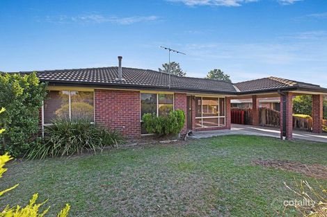 Property photo of 4 Briar Close Narre Warren VIC 3805